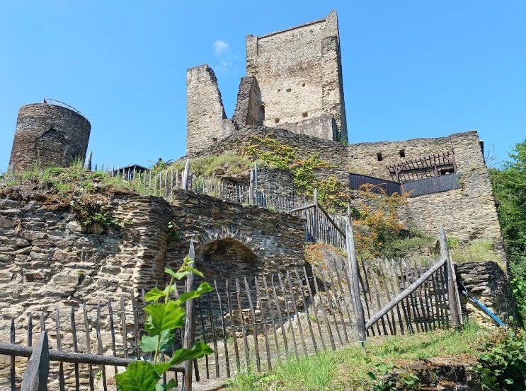 Burgruine Reichenstein, Puderbach, Germany, Germany